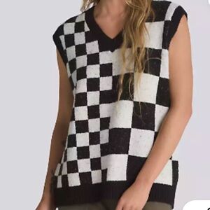 Vans Checkered Black and White Women's Sweater Vest